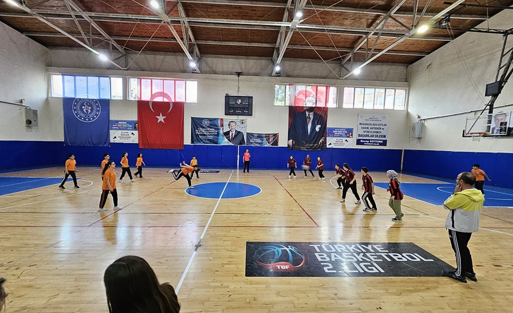 Geleneksel Çocuk Oyunları Karşılaşmaları Sona Erdi 
