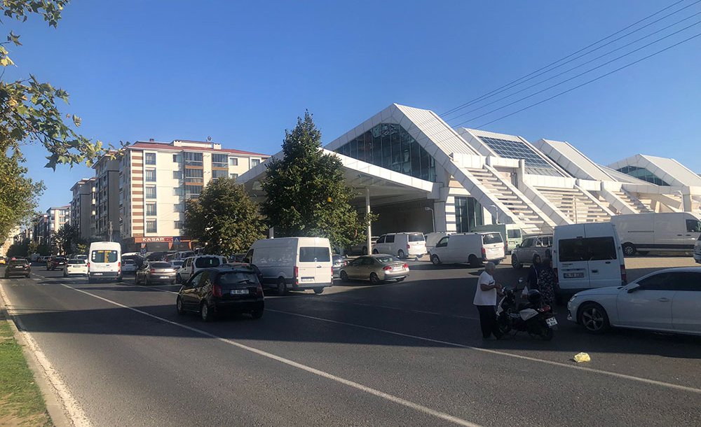 Gıda Satılan Yerde İstenmeyen Görüntüler 