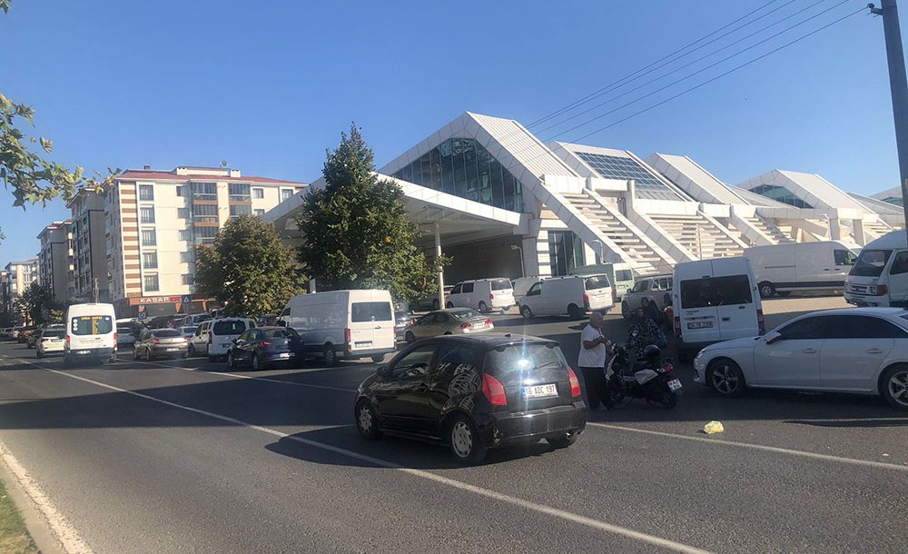 Gıda Satılan Yerde İstenmeyen Görüntüler 