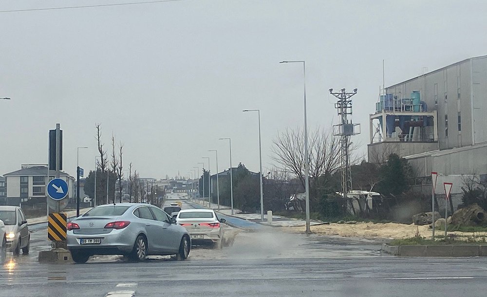 Göle Dönen Bulvar Çözüm Bekliyor!