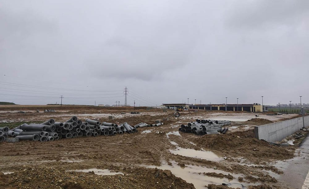 Hal Binasında Çalışmalar Sürüyor 