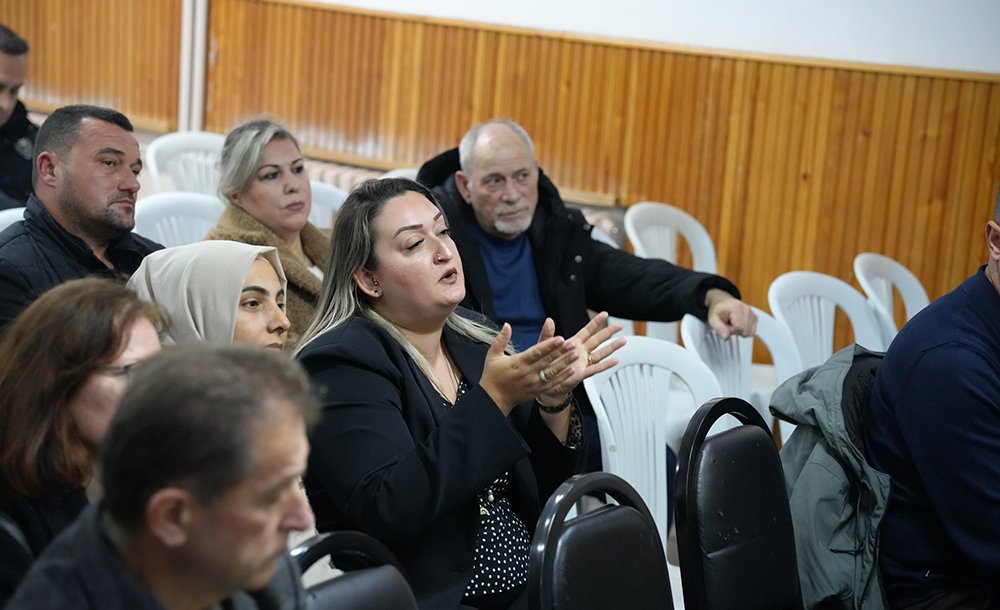Halk Toplantısı Atatürk İlkokulunda Yapıldı