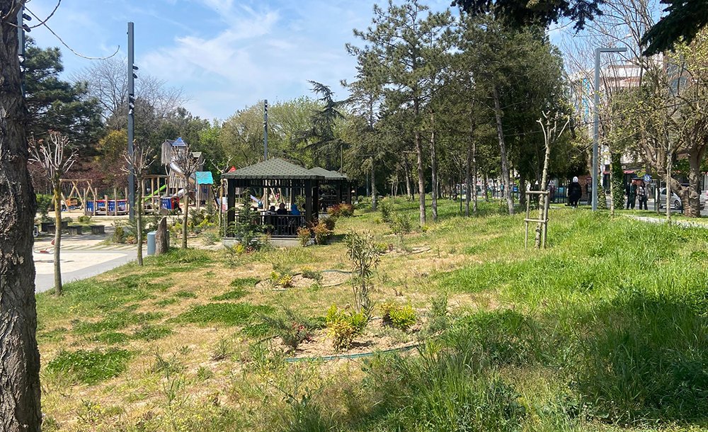 Havalar Isındı Millet Bahçesi Hareketlendi 