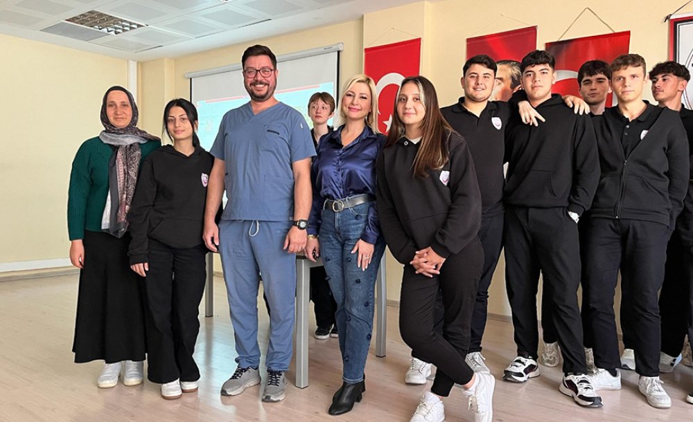 Hayvanları Koruma Günü Sebebiyle Seminer Düzenlendi 