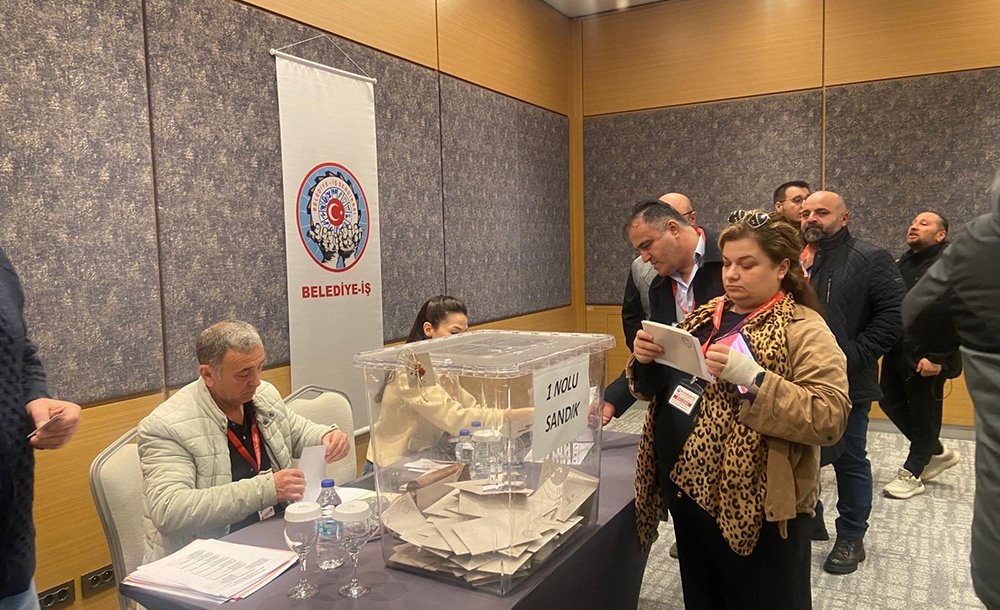 İbrahim Özçelik Yeniden Başkan Seçildi 