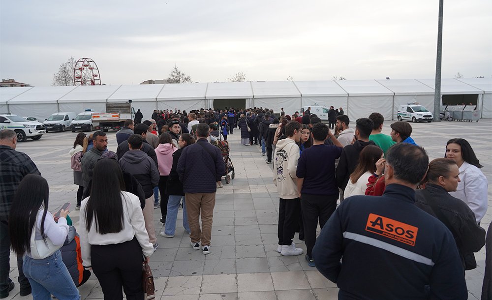 İftar Sofralarına Vatandaşlardan Yoğun İlgi