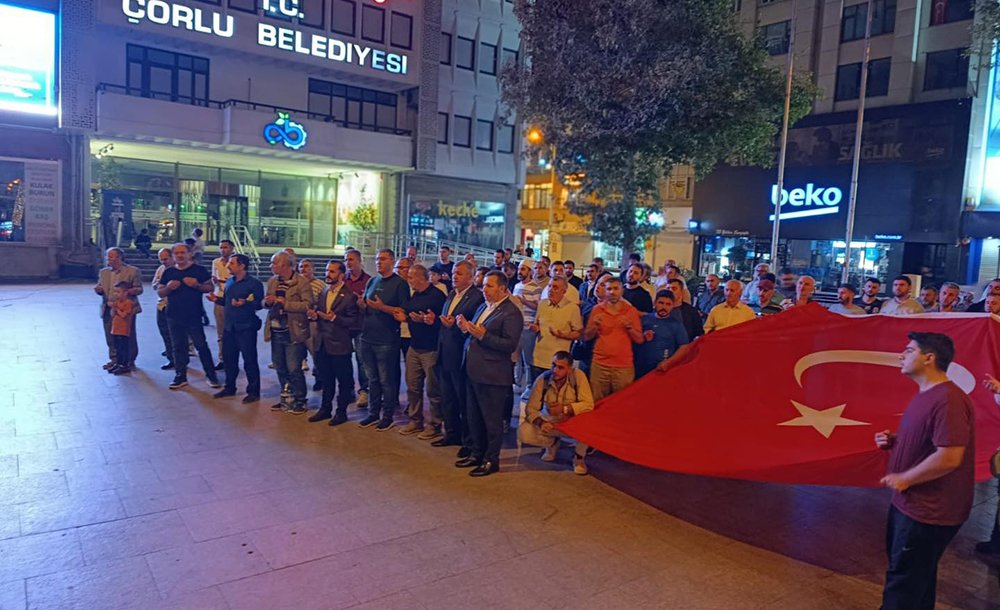 İsrail'in Saldırıları Lanetlendi 