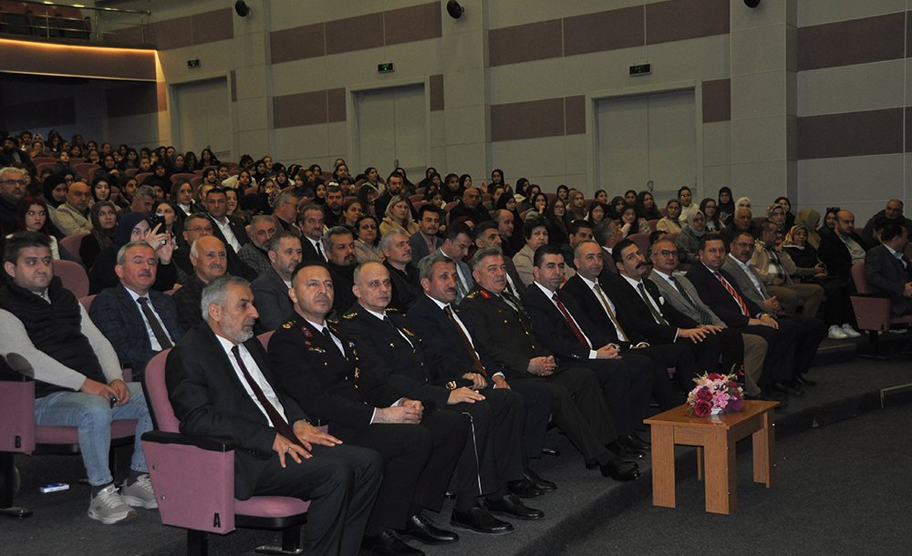 İstiklal Marşımızın Kabulünün 104. Yılı Kutlandı 