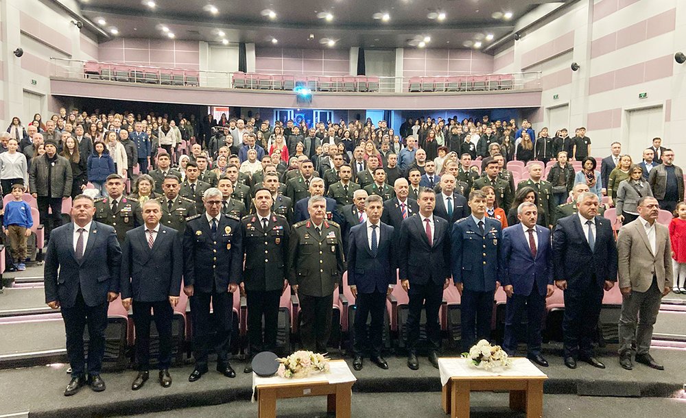 İsti̇klal Marşimizin Kabulünün 105. Yili Kutlandi 