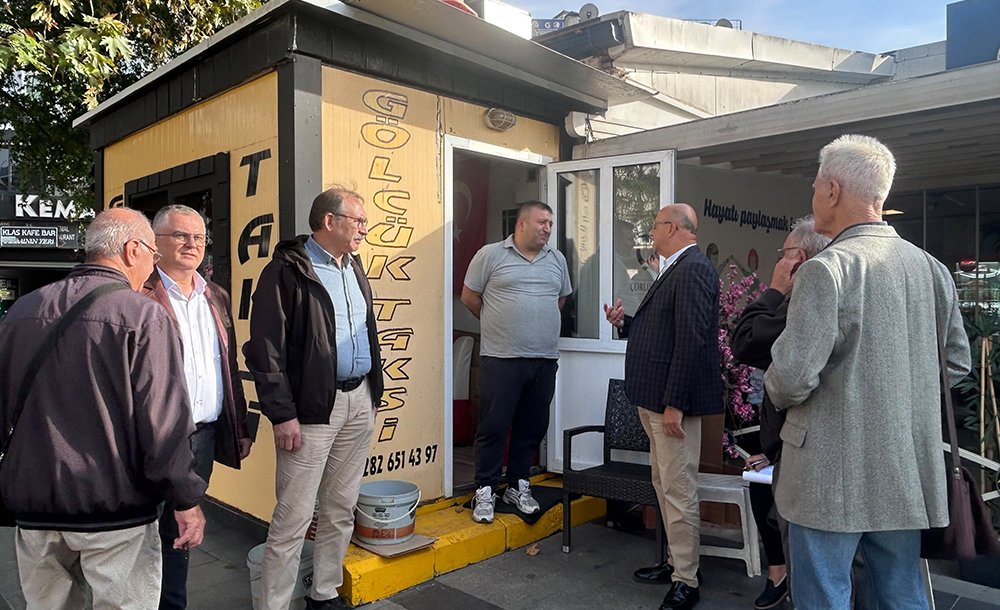 İyi̇ Parti Taksici Esnafını Ziyaret Etti