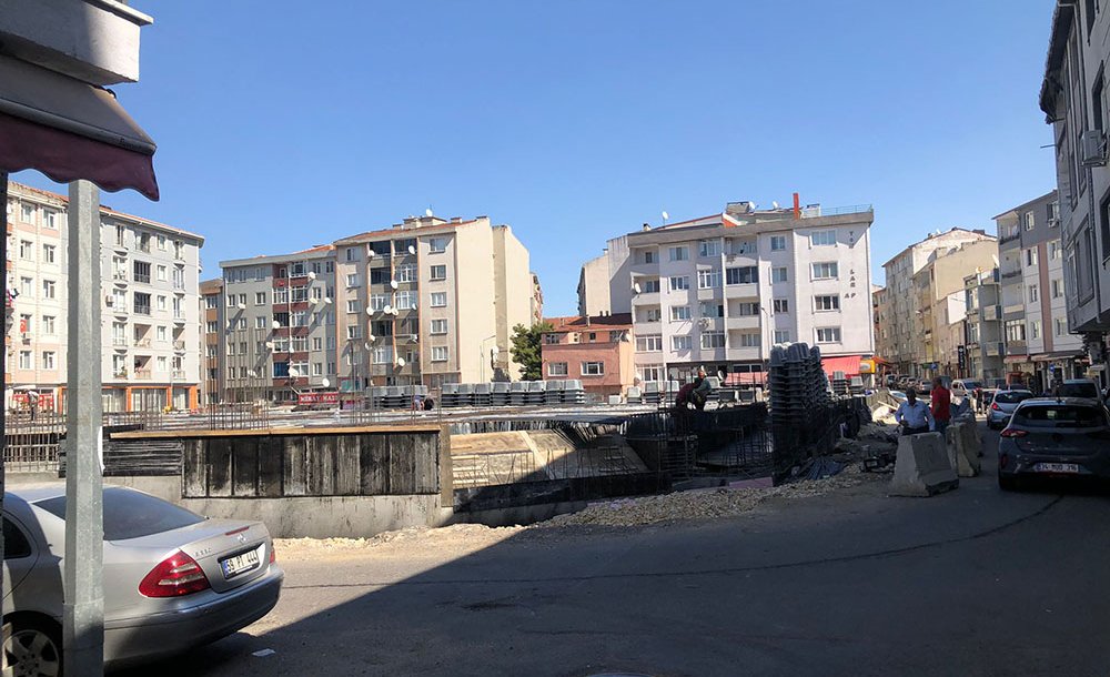 Katlı Otopark Hızla Yükseliyor 
