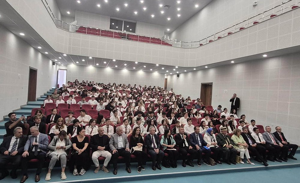 Kavşak Tehlike Saçıyor!