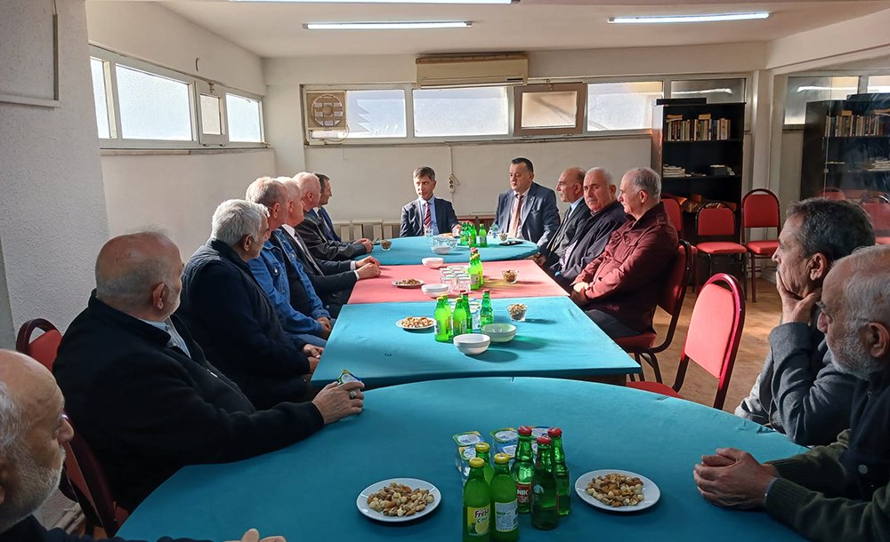 Kaymakam Erten, Emekli Polislerle Bir Araya Geldi 