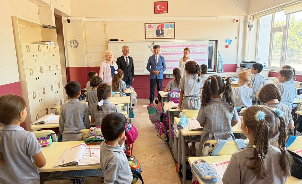 Kaymakam Erten, Okulları Ziyaret Ediyor 