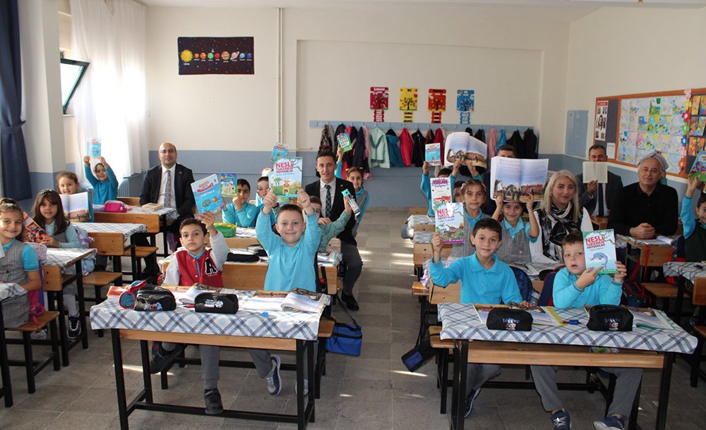 Kaymakam Kadir Duman'dan Eğitime Destek Ziyareti
