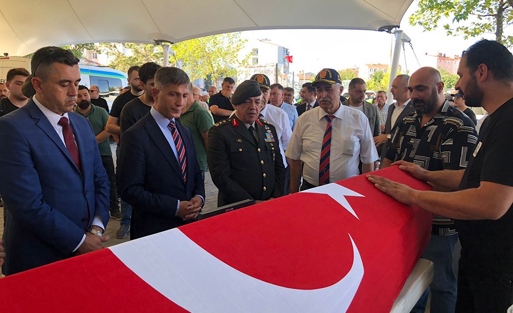 Kıbrıs Gazisi Askeri Törenle Uğurlandı 