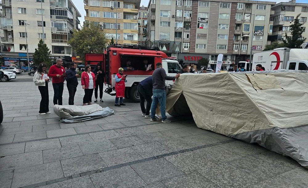 Kızılay Afet Yönetimi Eğitimi Yaptı 