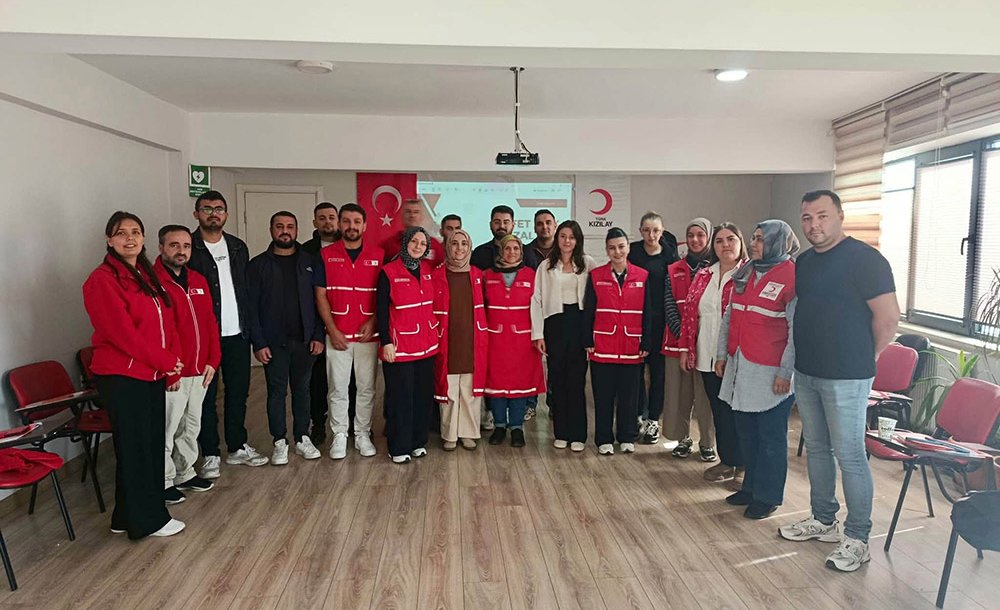Kızılay Afet Yönetimi Eğitimi Yaptı 