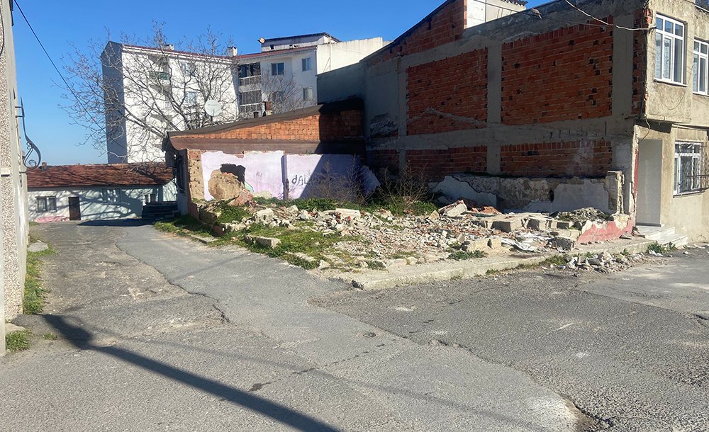 Mahalle Aralarındaki Bu Görüntüler Tepki Çekiyor