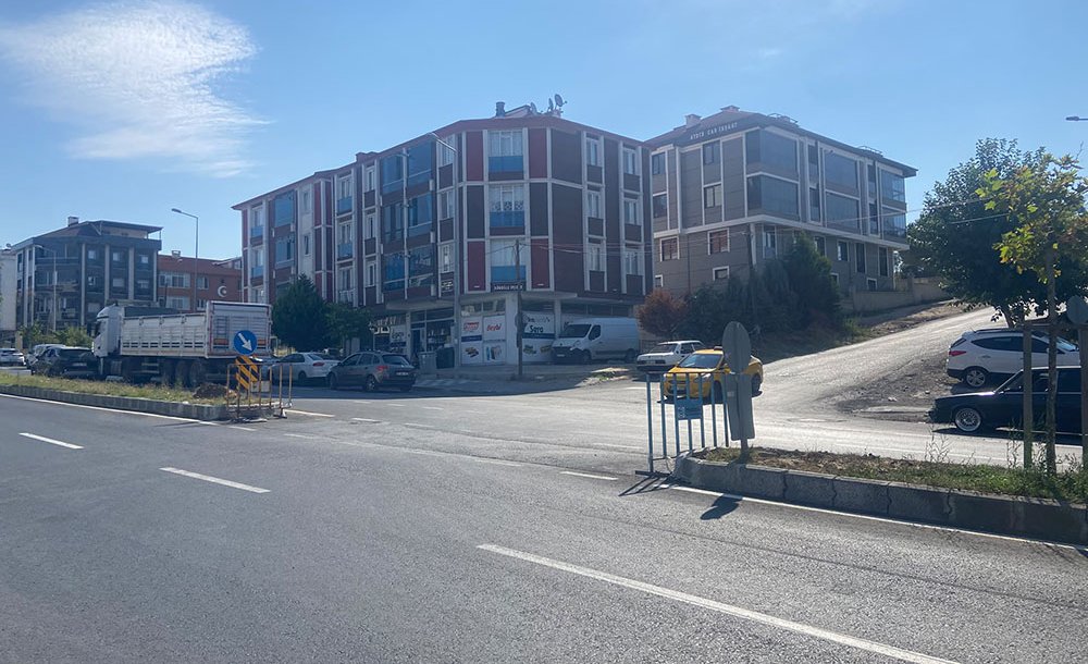 Mahallenin Giriş Noktası Değişti 