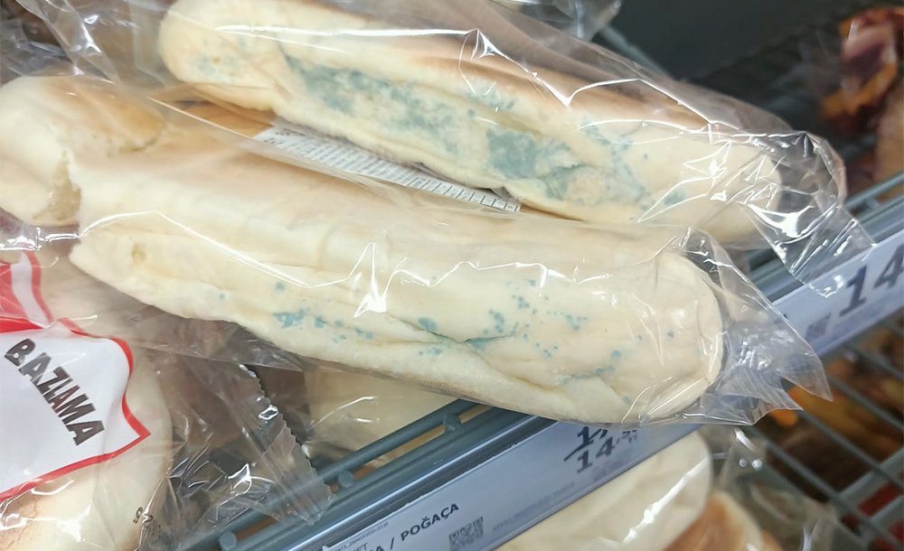 Market Raflarındaki Görüntüler Tepki Çekiyor 