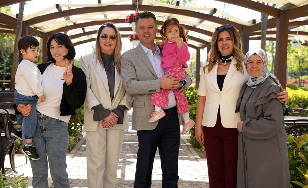 Masal Park'ta Sevgi Dolu Buluşma