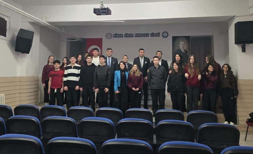 Mimar Sinan Anadolu Lisesi'nde Seminer Düzenlendi 