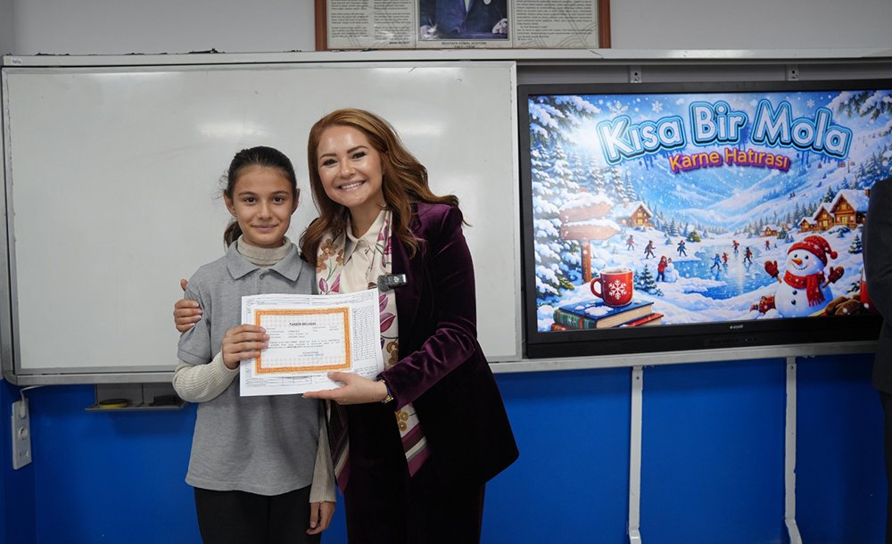 Müge Başkan, Öğrencilerin Karne Heyecanına Ortak Oldu