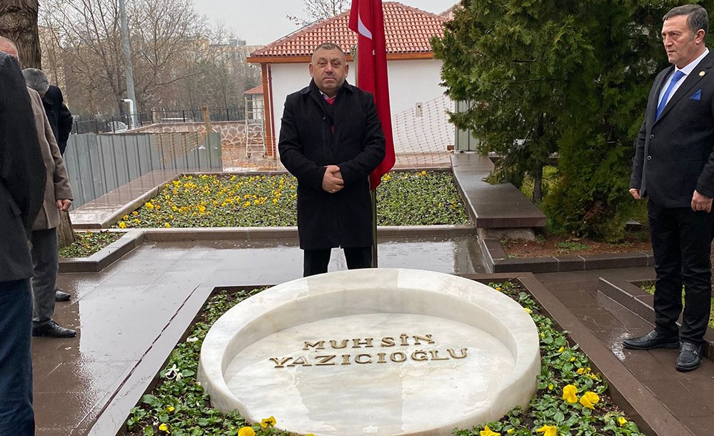 Muhsin Yazıcıoğlu'nu Ölüm Yıldönümünde Andı 