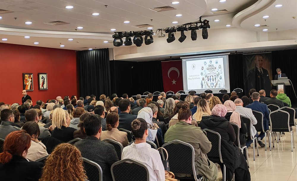Okul Güvenlikleri Masaya Yatırıldı