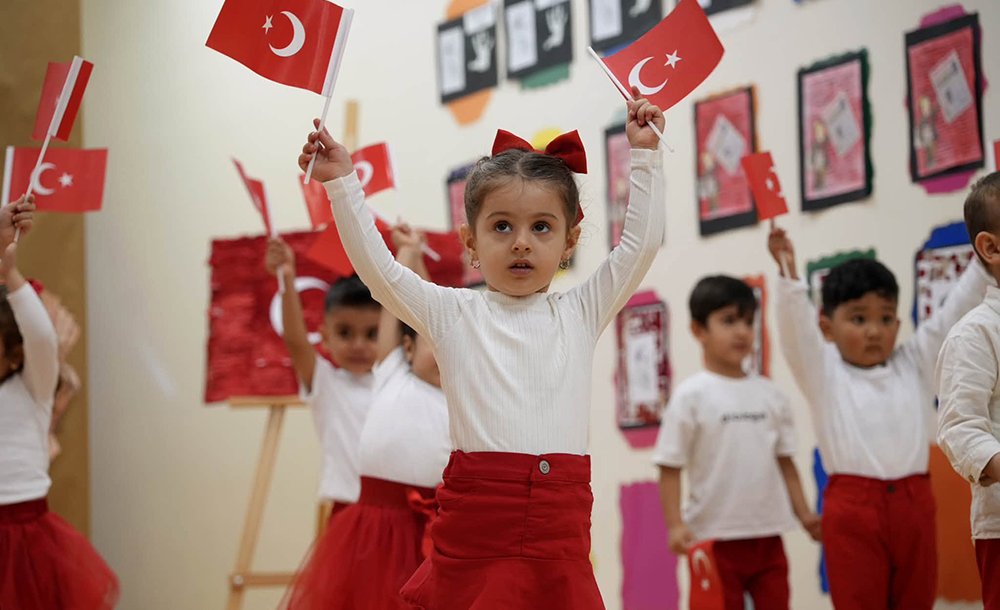 Okullarda 29 Eki̇m Coşkusu Yaşandi