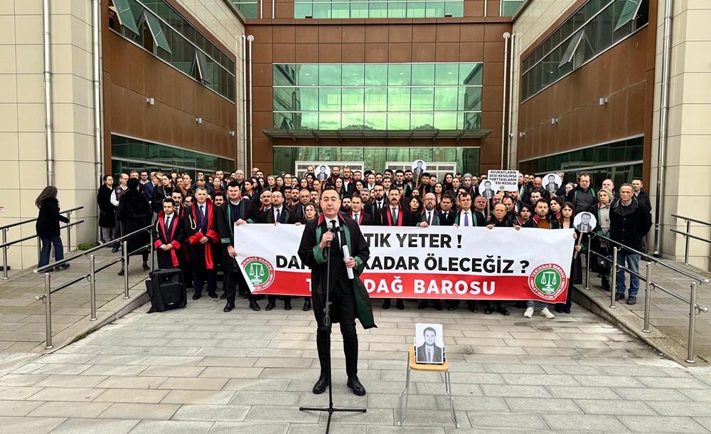 Öldürülen Avukat İçin Yargı Camiası Ayakta!