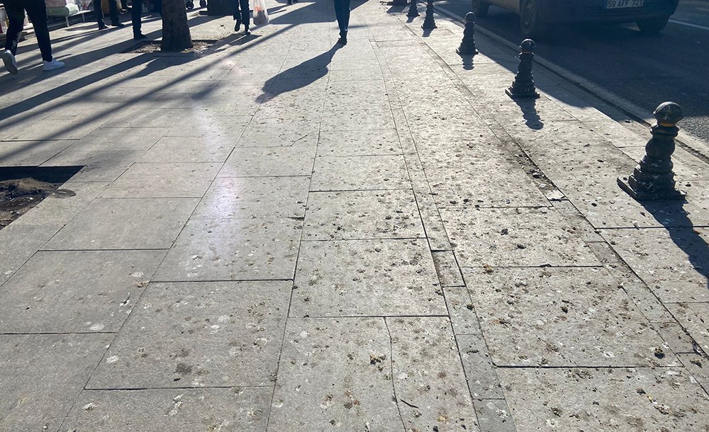 Omurtak Caddesi'ne Yakışmayan Görüntüler