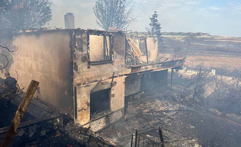Önerler Mahallesi'nde Korkutan Yangın 