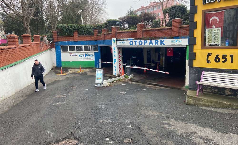 Otoparkın Harabe Görünümü Tepki Çekiyor 