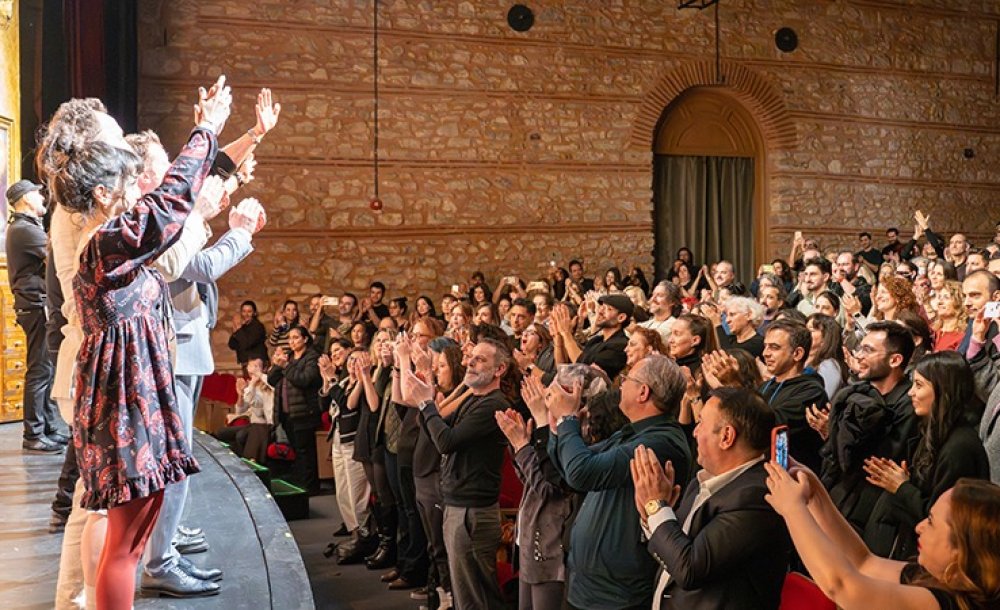 “Oyunun Oyunu” Çorlu'da Sahnelenecek: Kahkaha Dolu Gece 13 Şubat'ta