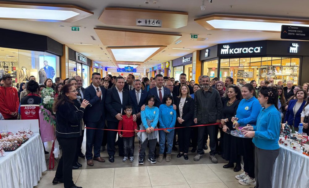 ‘Özel Ellerde, Güzel Eserler Sergisi' Açıldı 