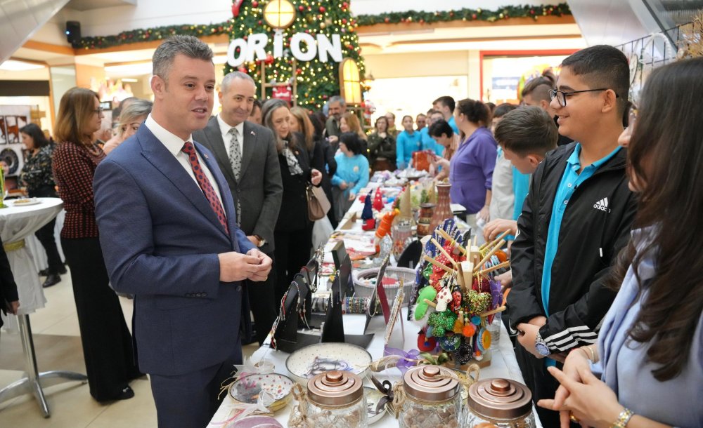 ‘Özel Ellerde, Güzel Eserler Sergisi' Açıldı 