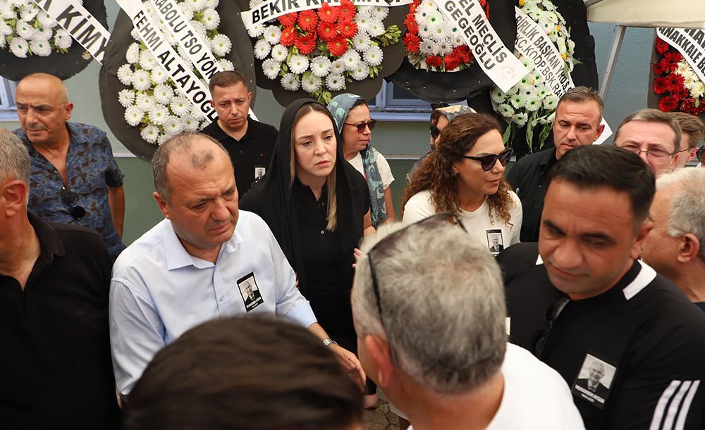 Özgür Özel, Acılı Gününde Aygun'u Yalnız Bırakmadı 