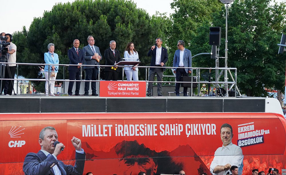 Özgür Özel Tekirdağ'da “Türkiye'de Kale Siyaseti Bitmiştir, Millet Kazanmıştır”