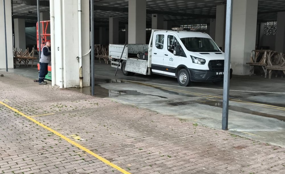 Pazar Yeri Kapatılıyor 