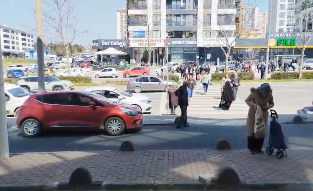 Pazar Yerine Sinyalizasyon İsteniyor