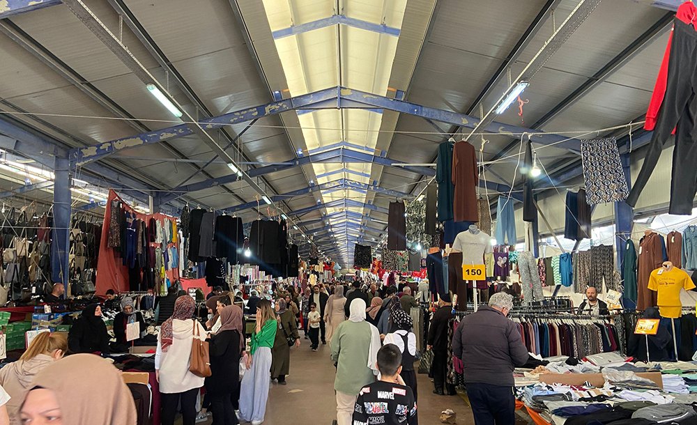 Pazar Yerlerinde Bayram Yoğunluğu Yaşandı 