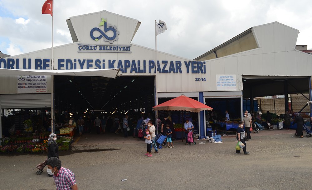 Pazarcıların Kavgası Pazarı Boşalttı
