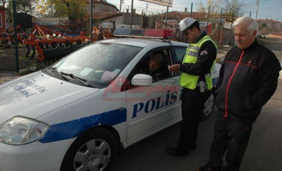 Çorlu'da Trafik Ve Asayiş Denetimleri Sürüyor