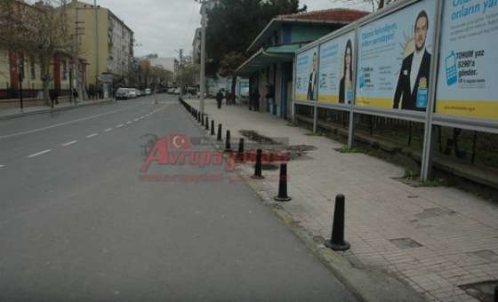 Otopark Olan Kaldırımlara Tedbir