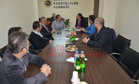 Ak Partili Özlem Yemişçi'den Çorlu Gazeteciler Derneği'ne Ziyaret