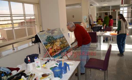 Çorlu Devlet Hastanesi Ressamları Ağırladı