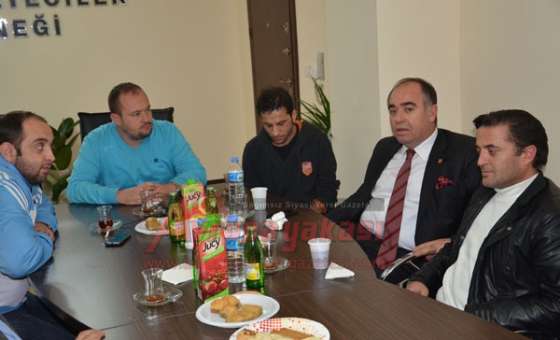 Chp Çorlu Belediye Başkan Aday Adayı Ayhan Civan`dan Çorlu Gazeteciler Derneği`ne Ziyaret