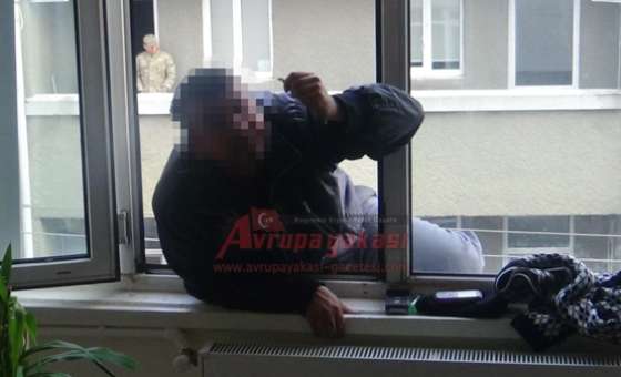  İntihar Girişiminde Bulunan Şahsı Polis Engelledi